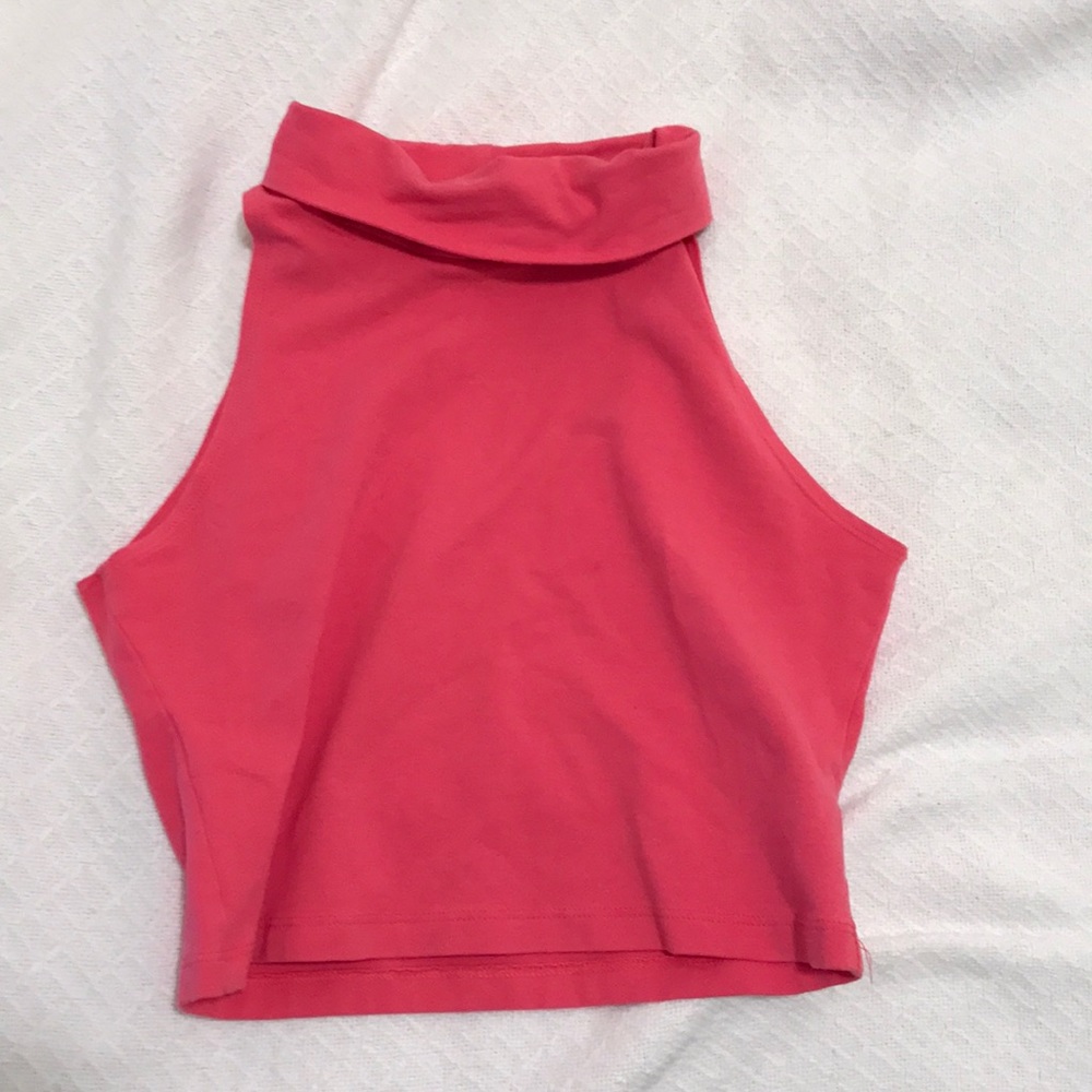 American Apparel hot pink short sleeve crop top ✨